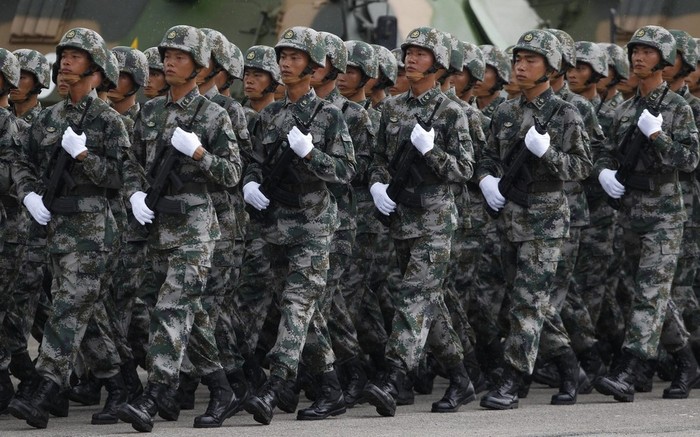 Lính Trung Quốc tham gia duyệt binh tại Hồng Kông